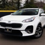 rent kia sportage 2021