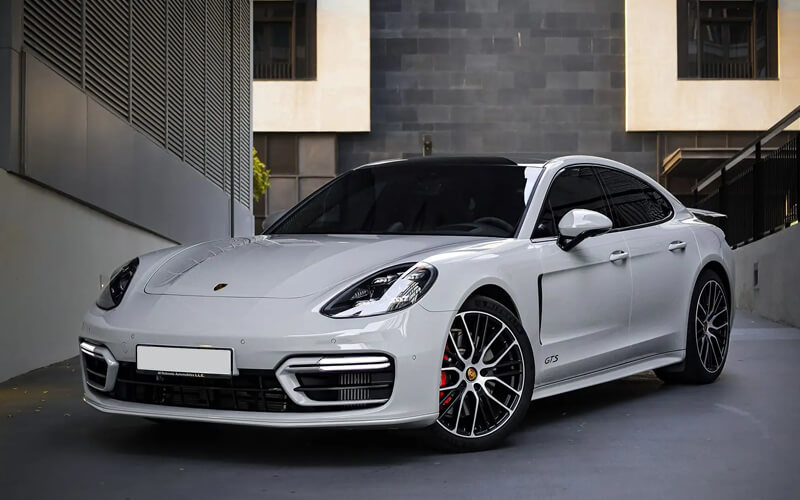 Porsche Panamera 2023 rentals